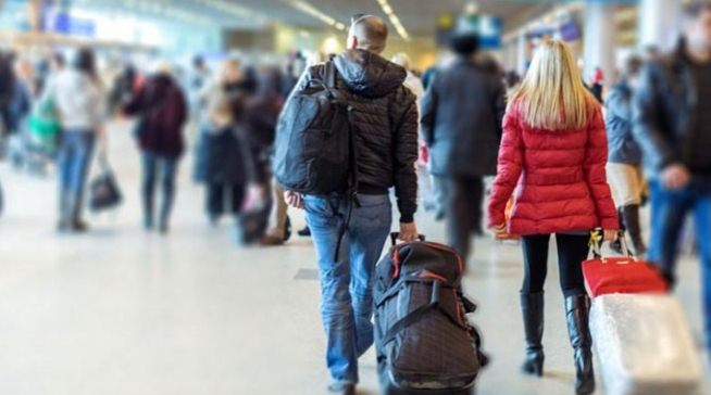 Shifrat e emigrimit alarmante-BB: 40 per qind e shqiptareve ne emigrim me arsim te larte
